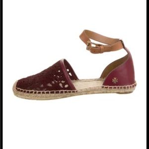 Tory Burch Cur Out Leather Espadrilles